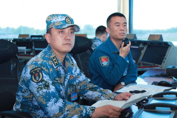部队官兵多种形式过“五一”
