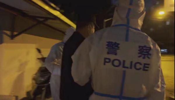 上海一骑手伙同保安哄抬物价获利3万余元被抓