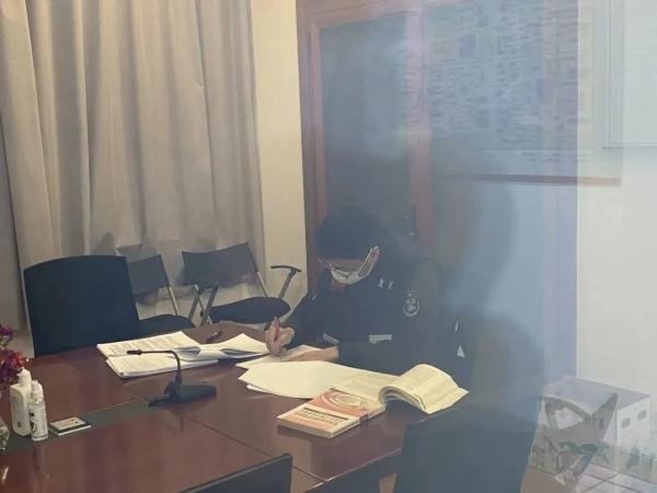 逆袭!安保员考取上海交大硕士,背后故事太励志了! 逆袭!安保员考取上海交大硕士,背后故事太励志了!