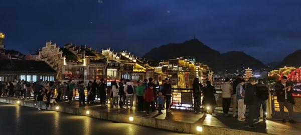 “五一”假期结束 这两地的夜游体验感反响不错哟！