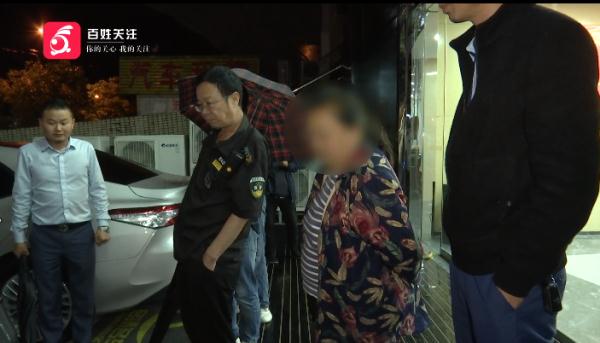 仙人掌：我掉下来了！奔驰车：我被砸穿了！贵阳男子：我心凉透了！