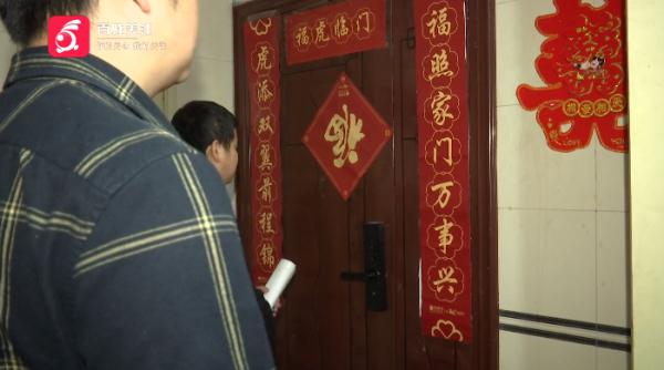 仙人掌：我掉下来了！奔驰车：我被砸穿了！贵阳男子：我心凉透了！