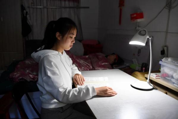 王林慧,你懂事得真让人心疼啊! 王林慧,你懂事得真让人心疼啊!