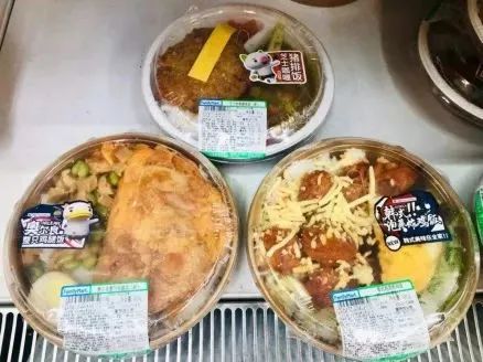 餐饮行业复工忙!上海人熟悉的新旺、海底捞、小龙虾……正在慢慢回归 餐饮行业复工忙!上海人熟悉的新旺、海底捞、小龙虾……正在慢慢回归