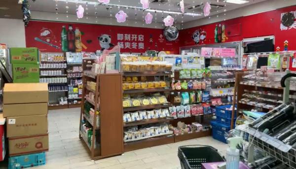 餐饮行业复工忙!上海人熟悉的新旺、海底捞、小龙虾……正在慢慢回归 餐饮行业复工忙!上海人熟悉的新旺、海底捞、小龙虾……正在慢慢回归