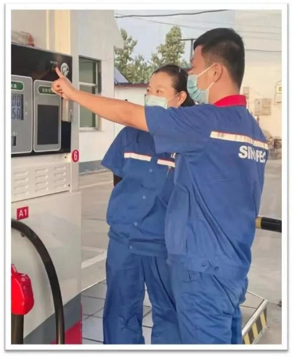 那对赤脚夫妻，找到了！