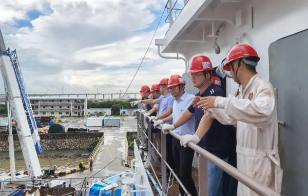 开路先锋丨海上造岛、海底修隧，超级工程“上新”！
