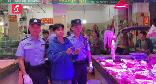 贵州一菜场多家商贩营业额被盗，警方调查监控发现……