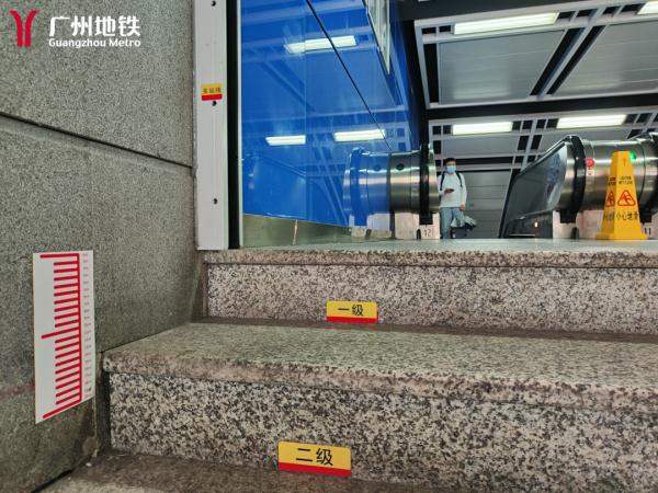 暴雨没来？广州多区发布最新预警，暴雨今夜到达！