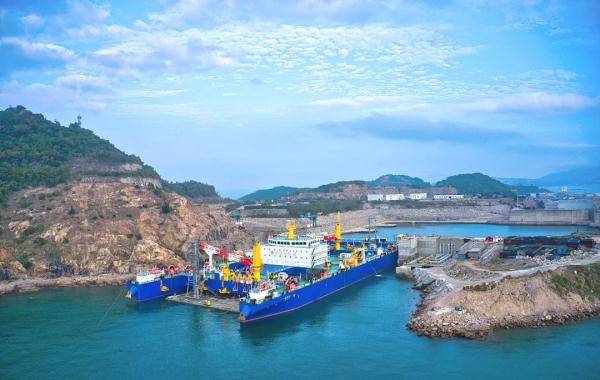 开路先锋丨海上造岛、海底修隧，超级工程“上新”！