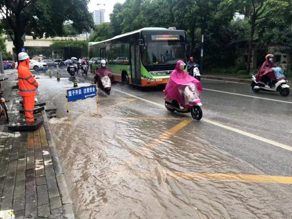 注意！广西暴雨橙色预警中，多地或出现超警洪水