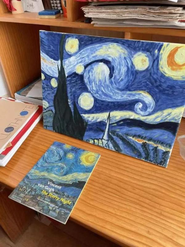 疫情中的上海邻居:90后志愿者和89岁“独居少女” 相互治愈 疫情中的上海邻居:90后志愿者和89岁“独居少女” 相互治愈