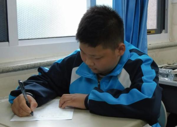 “抱石少年”终于找到了！刘伟豪，好样的！