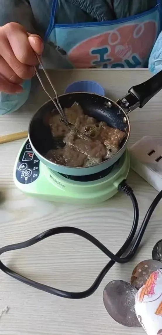 最近这类产品火了！有店铺月销3万多套，买过的人却说…