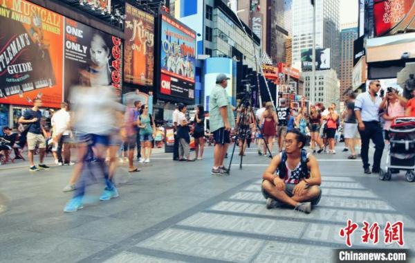 “95后”小伙武楷斯:想一辈子“收破烂” “95后”小伙武楷斯:想一辈子“收破烂”