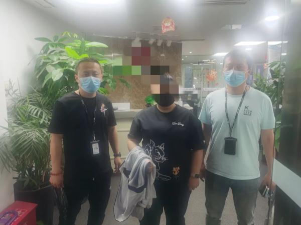 蔬菜团购“团长”失联,奶粉代购没下文?上海警方破获两起诈骗案 蔬菜团购“团长”失联,奶粉代购没下文?上海警方破获两起诈骗案