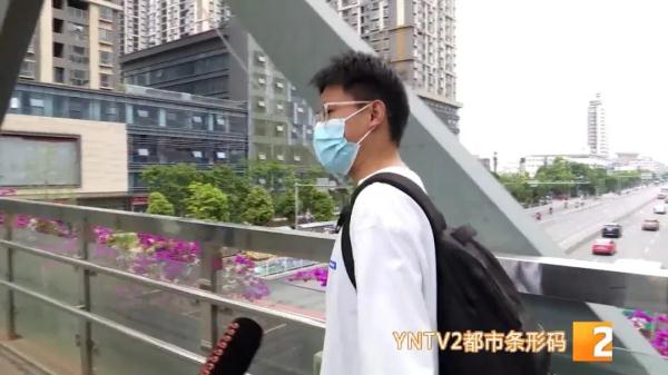 “感觉像过冬天一样…”五月中旬，大衣、羽绒服再现昆明街头，未来天气情况是……