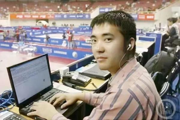 上班真的会变丑吗?小鲜肉变“一拳超人”,“偶像剧男主”变大叔 上班真的会变丑吗?小鲜肉变“一拳超人”,“偶像剧男主”变大叔