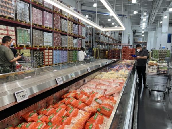 上海超市卖场等线下营业：有市民体验到“边逛边买的快乐”