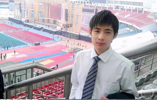 上班真的会变丑吗?小鲜肉变“一拳超人”,“偶像剧男主”变大叔 上班真的会变丑吗?小鲜肉变“一拳超人”,“偶像剧男主”变大叔