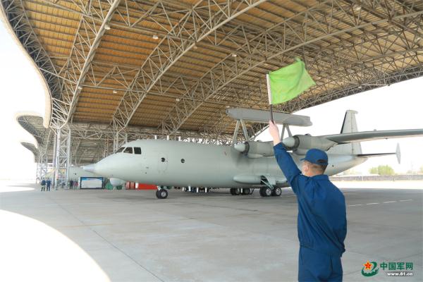 猎鹰战巡海天 猎鹰战巡海天