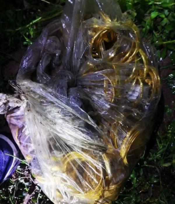 火眼金睛！贵州一金店200多万金饰被盗，警方24小时破案