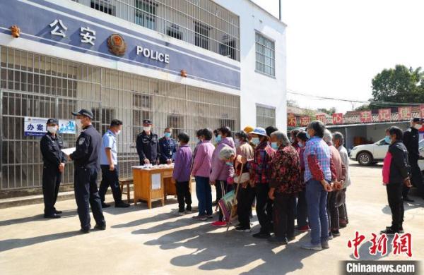 广西打击养老诈骗犯罪 一个月内抓获嫌疑人215名