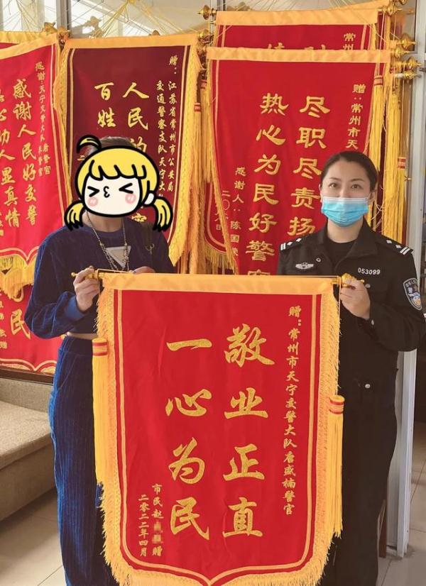 一名酗酒成瘾的当事人遇到了一位“多管闲事”的民警，结果……