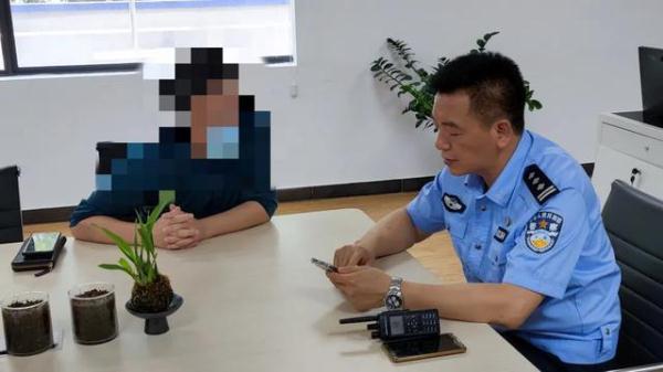 司机烟头往外丢，被后车记录仪清楚拍下！交警立即介入调查！