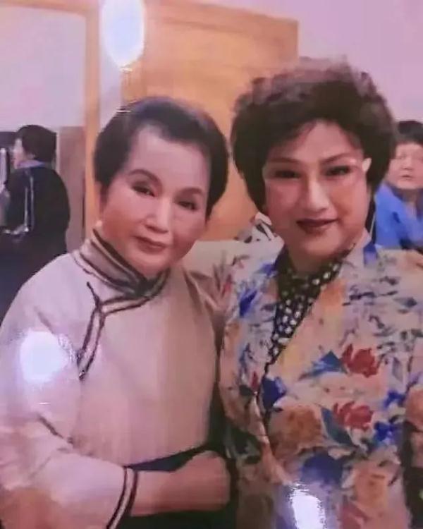 越剧表演艺术家郑采君去世，享年92岁，曾是徐玉兰、王文娟的好搭档