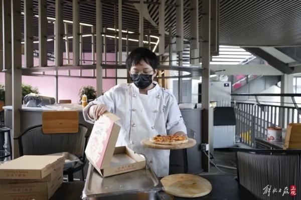 限定45分钟、限额300元，上海这家超市加开夜场！前滩太古里时隔50余天重开