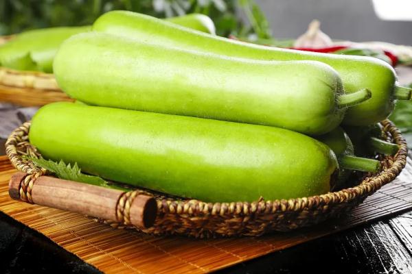2瓠子发苦,煮熟了也得丢在这里就提醒您:无论是自家种的还是市场上买