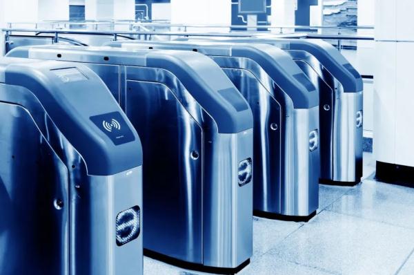 北京：海淀这些区域出行有调整！部分站开始查验健康码