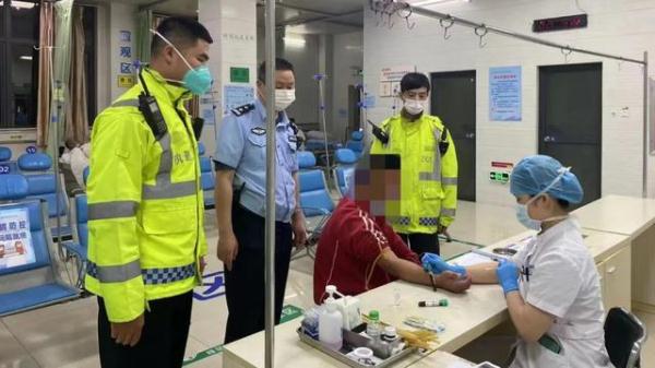 女子凌晨和男友吵架摔门而出!凭印象开车上路却迷失方向,顿时就慌了! 女子凌晨和男友吵架摔门而出!凭印象开车上路却迷失方向,顿时就慌了!