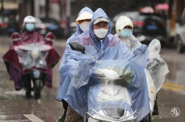 云南已进入雨季!专家回应:今年为何雨水多、气温低? 云南已进入雨季!专家回应:今年为何雨水多、气温低?