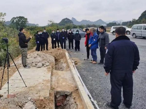 女子在柳石路搭“顺风车”后失踪，男友报警！真相公开…