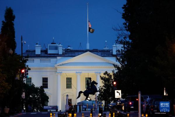 美国得克萨斯州小学枪击事件致21名师生死亡