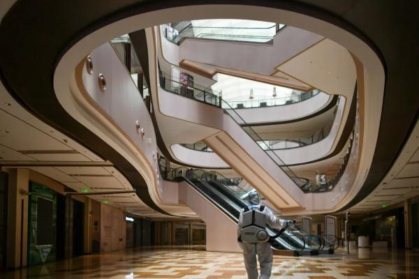 开门迎客！上海这些购物中心线下回归，还有一波复市商场在路上