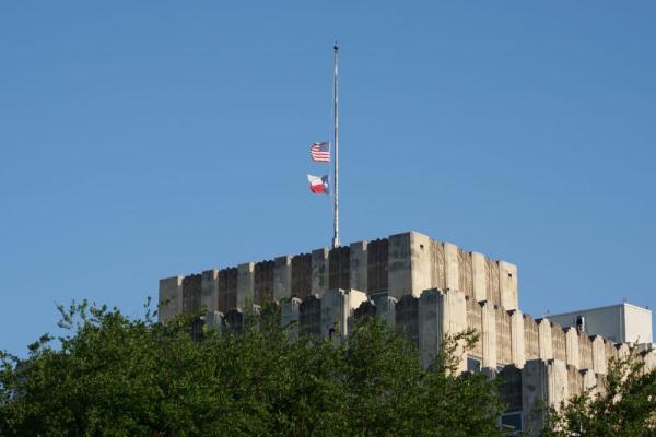 美国小学枪击惨案后的无力与无奈