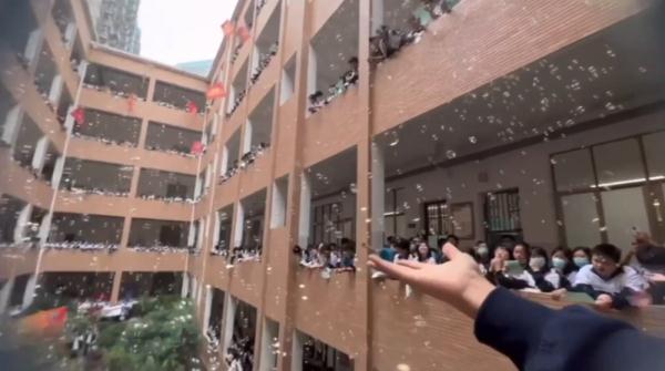 高三学子们,学弟学妹为你们“喊楼”助威了! 高三学子们,学弟学妹为你们“喊楼”助威了!