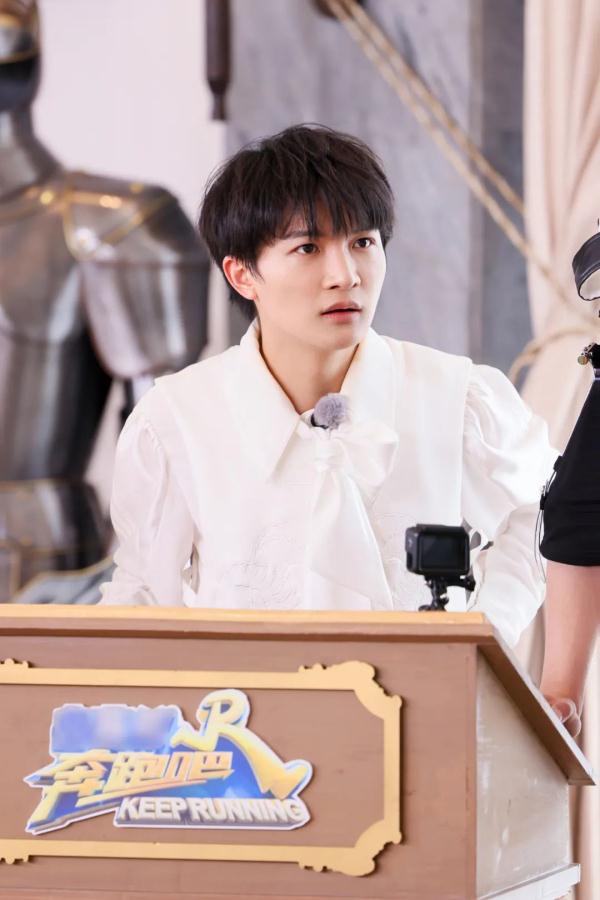 谁是“匿名用户”?《奔跑吧》第十季开启“悬疑烧脑”模式! 谁是“匿名用户”?《奔跑吧》第十季开启“悬疑烧脑”模式!