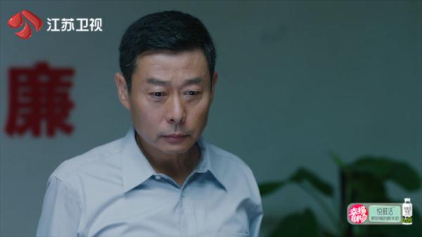 《春风又绿江南岸》扎实的演技 展现基层工作的艰辛与不易