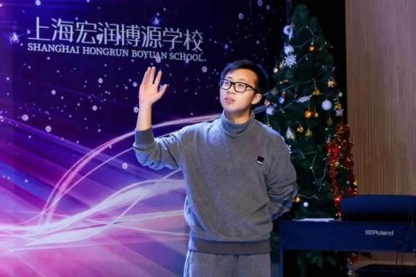 听完17岁团长的分享，成年人都沉默了