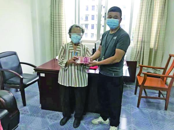 守护“钱袋子” 警惕骗老局!这三大骗局需要注意 守护“钱袋子” 警惕骗老局!这三大骗局需要注意