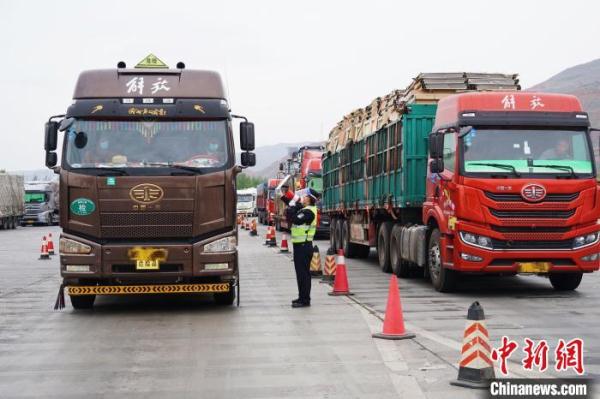 青海西宁:进一步放开社会面疫情管控措施