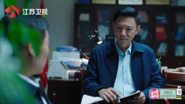 《春风又绿江南岸》扎实的演技 展现基层工作的艰辛与不易