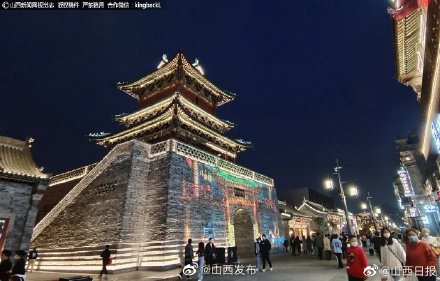 山西太原:太原钟楼街夜色美 山西太原:太原钟楼街夜色美