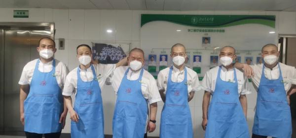 饥饿退退退!“深夜食堂”背后的“头”等大事…… 饥饿退退退!“深夜食堂”背后的“头”等大事……