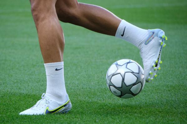 欧冠:库尔图瓦封死利物浦 皇马第14次加冕 欧冠:库尔图瓦封死利物浦 皇马第14次加冕