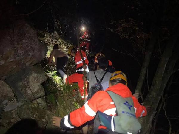 紧急救援！事发厦门恶魔谷！